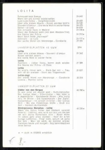 AK Musikerin Lolita lächelnd in die Kamera blickend, Autograph