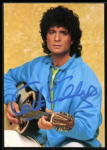 AK Musiker Costa Cordalis mit Gitarre, Autograph