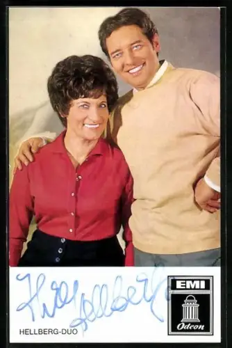 AK Musiker Hellberg-Duo lächlend im Porträt, Autograph