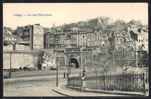 AK Liége, La rue Pierreuse