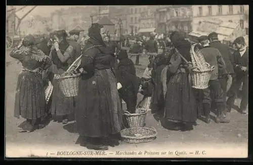 AK Boulogne-sur-Mer, Marchands des Poissons sur les Quais