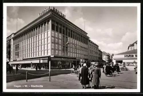 AK Hagen i. W., Stadtmitte, Kaufhaus, Strassenansicht