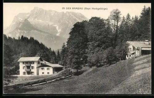 AK Ramsau / Berchtesgaden, Bayr. Hochgebirge, Häuser am Waldrand