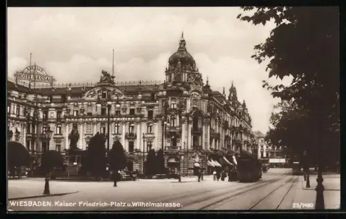 AK Wiesbaden, Kaiser Friedrich-Platz, Wilhelmstrasse, Hotel Nassau