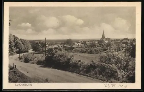 AK Lütjenburg, Ortsansicht mit Kirche und Umgebung
