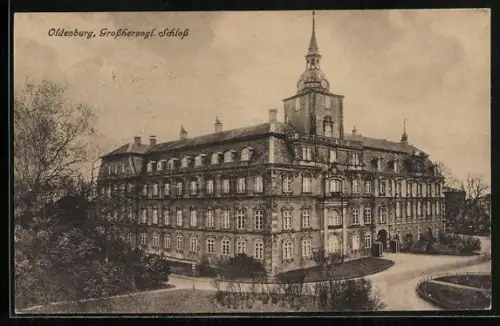 AK Oldenburg / O., Grossherzogl. Schloss
