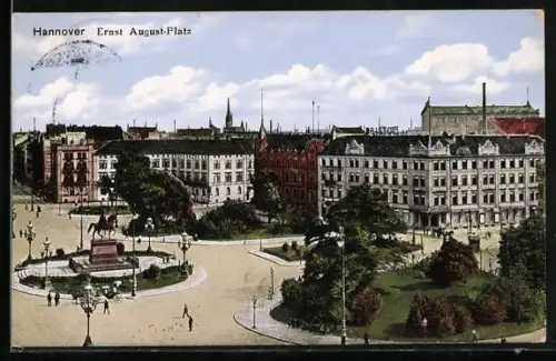AK Hannover, Ernst August-Platz, Reiterstandbild, Hotel Bristol