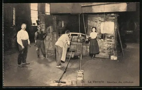 AK La Verrerie, Etendage des cylindres