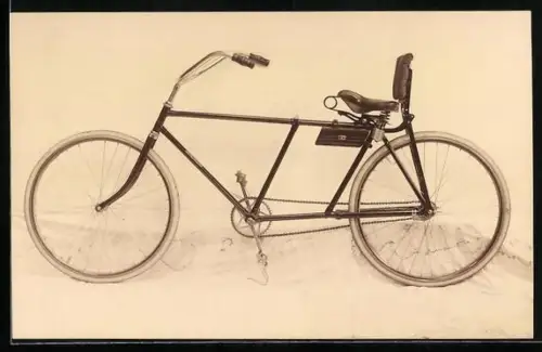 AK Fahrrad mit Lehne, Seitenansicht