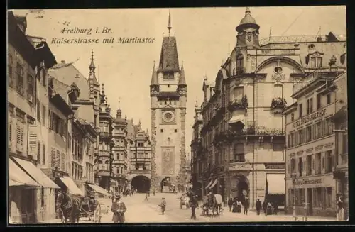 AK Freiburg i. Br., Kaiserstrasse mit Martinstor