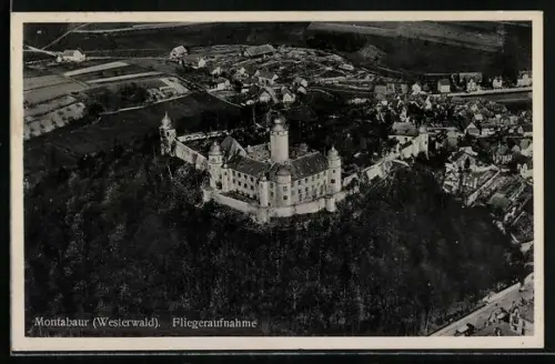 AK Montabaur /Westerwald, Schloss, Fliegeraufnahme