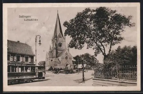 AK Solingen, Lutherkirche mit Strassenbahn