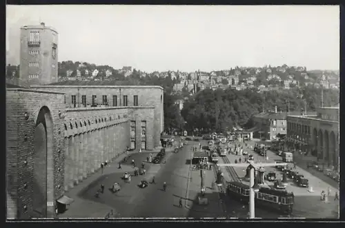 AK Stuttgart, Bahnhof mit Strassenbahn