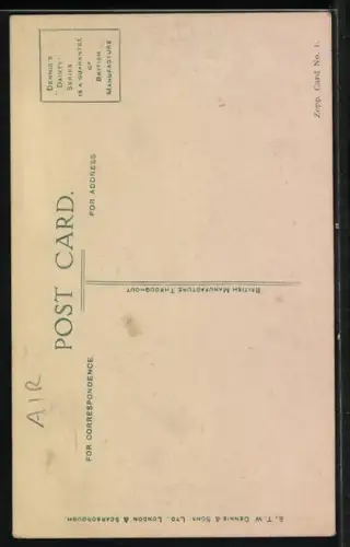 AK Zeppelin wird bei Nacht von britischen Suchscheinwerfern beleuchtet