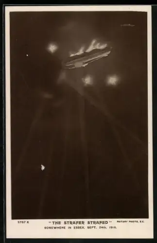 AK The Strafer Strafed, brennendes Zeppelin