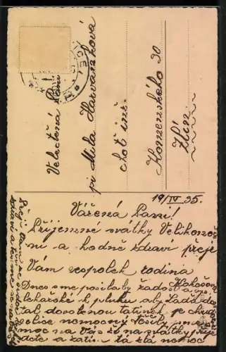 AK Kleiner Junge auf Motorrad mit Beiwagen, dieser in Form von Osterei