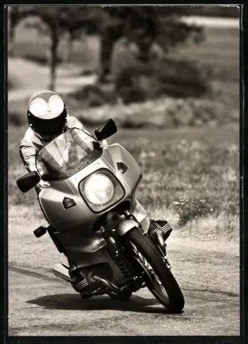 Fotografie Motorrad BMW R 100 RS, Krad mit Zweizylinder Boxermotor, Rückseitig Technische Daten, Werkfoto