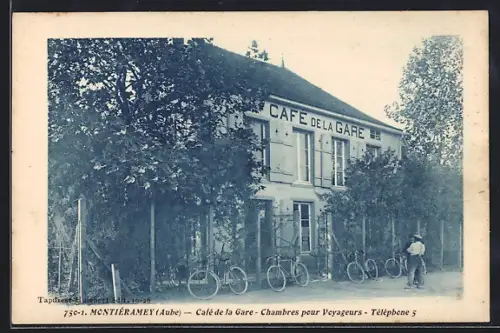 AK Montiéramey /Aube, Café de la Gare avec vélos devant l`entrée