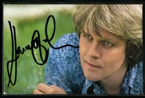 AK Musiker Howard Carpendale in blauem Hemd, Autograph