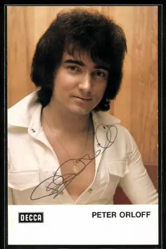 AK Musiker Peter Orloff mit offenem Hemd, Autograph