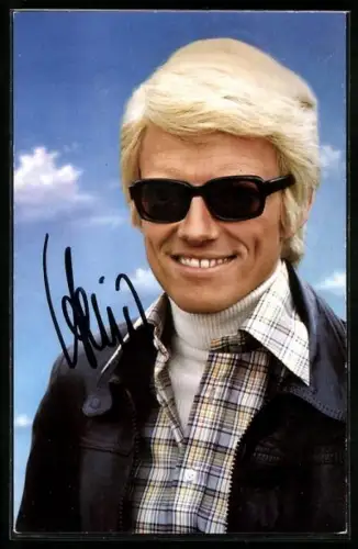 AK Musiker Heino mit Sonnenbrille, Autograph