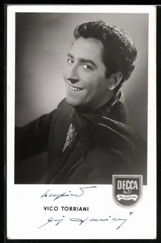 AK Musiker Vico Torriani mit charmantem Lächeln, Autograph