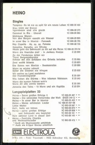 AK Musiker Heino mit Brille porträtiert, Autograph