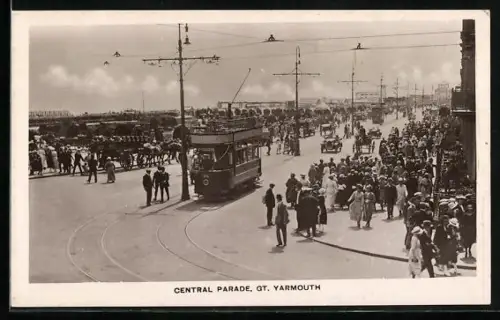 AK Gt. Yarmouth, Central Parade, Strassenbahn
