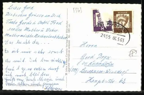 AK Kröv /Mosel, Ortspanorama, Weinstöcke, Gartenanlage