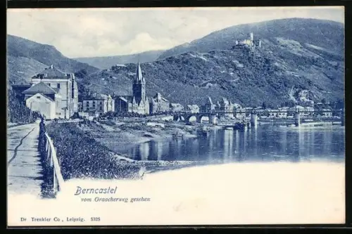 AK Berncastel, Ortsansicht, vom Graacherweg gesehen