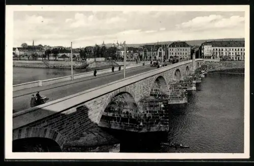 AK Trier, Römerbrücke mit Stadtpanorama