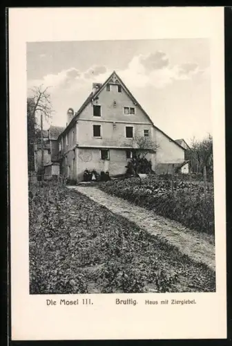 AK Bruttig /Mosel, Haus mit Ziergiebel