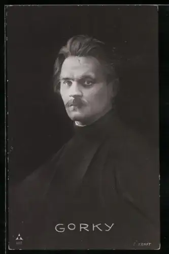 AK Portrait von Gorky im Umhang