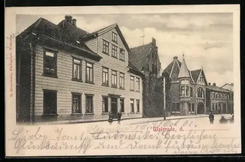 AK Walsrode, Lange Strasse 29 mit Passanten