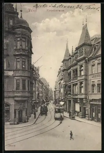 AK Trier, Strassenbahnen in der Fleischstrasse mit Restaurant