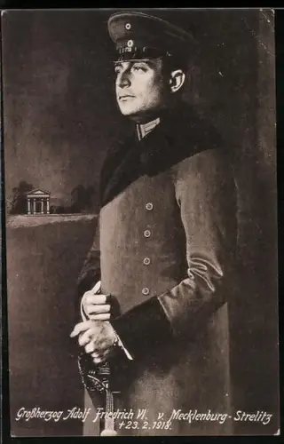 AK Grossherzog Adolf Friedrich VI. von Mecklenburg-Strelitz in Uniform mit Säbel