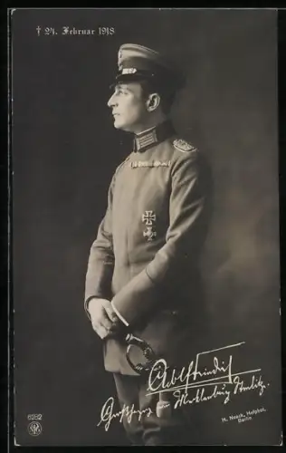 AK Grossherzog Adolf Friedrich VI. von Mecklenburg-Strelitz in Uniform mit Schirmmütze