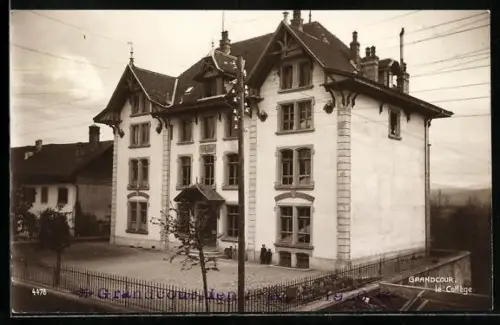 AK Grandcour, Le Collège