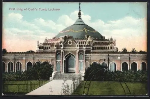 AK Lucknow, First King of Oudh`s Tomb
