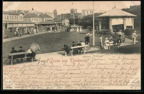 AK Norderney, Marktplatz, Pavillon, Spaziergänger