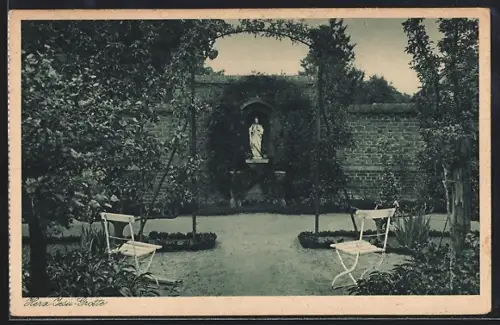 AK Duderstadt, Höhere Unterrichtsanstalt und Erziehungsheim der Ursulinen, Garten mit Statue