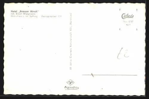 AK Neuhaus im Solling, Hotel Brauner Hirsch, Inh. Ernst Wiegmann, Garten mit Terrasse und Sonnenschirmen