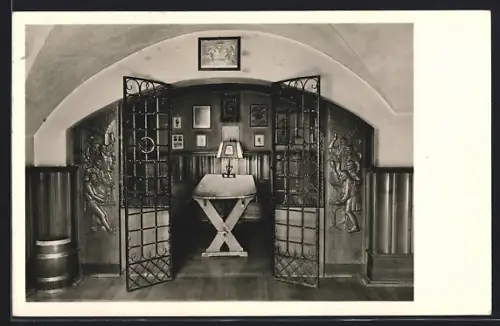 AK Celle, Historischer Ratskeller, Innenansicht, Pächterin E. Drosdek