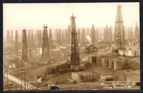 AK Lorey Beach, CA, HBM Signal Hill, Erdölförderung