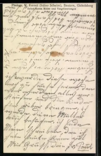 Foto-AK Zwei elegante Herren in einer Studiokulisse