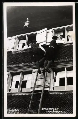 AK Bregenzerwald, Zwei Männer beim Fensterln, Erotik