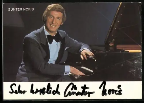 AK Musiker Günter Noris am Piano, Autograph