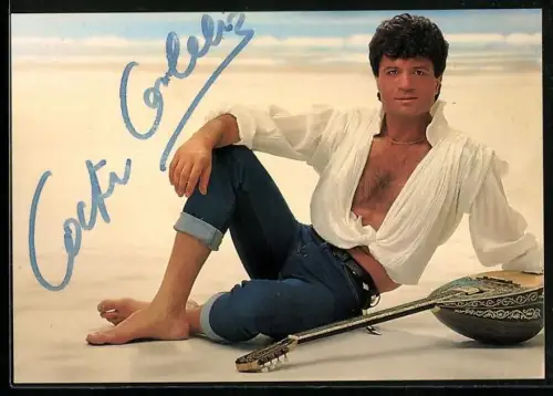 AK Musiker Costa Cordalis am Strand mit Mandoline, Autograph