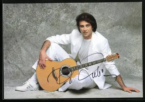 AK Musiker Peter Rubin mit Gitarre, Autograph
