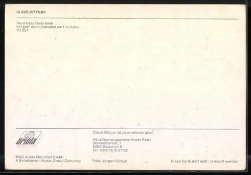 AK Musiker Claus Dittmar mit Lächeln portraitiert, Autograph teils vergangen